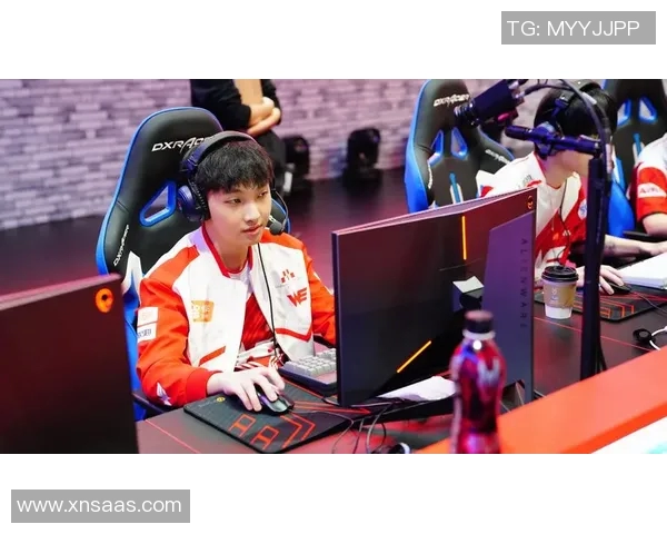 s15电竞总决赛和平精英焦点WE团队协作与战术分析探讨